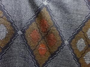 アンティーク　菱模様織り出し本場泥大島紬着物(5マルキ)